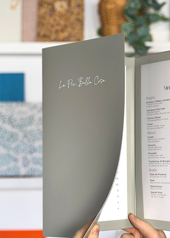 Protège-menu en plastique - Format tryptique